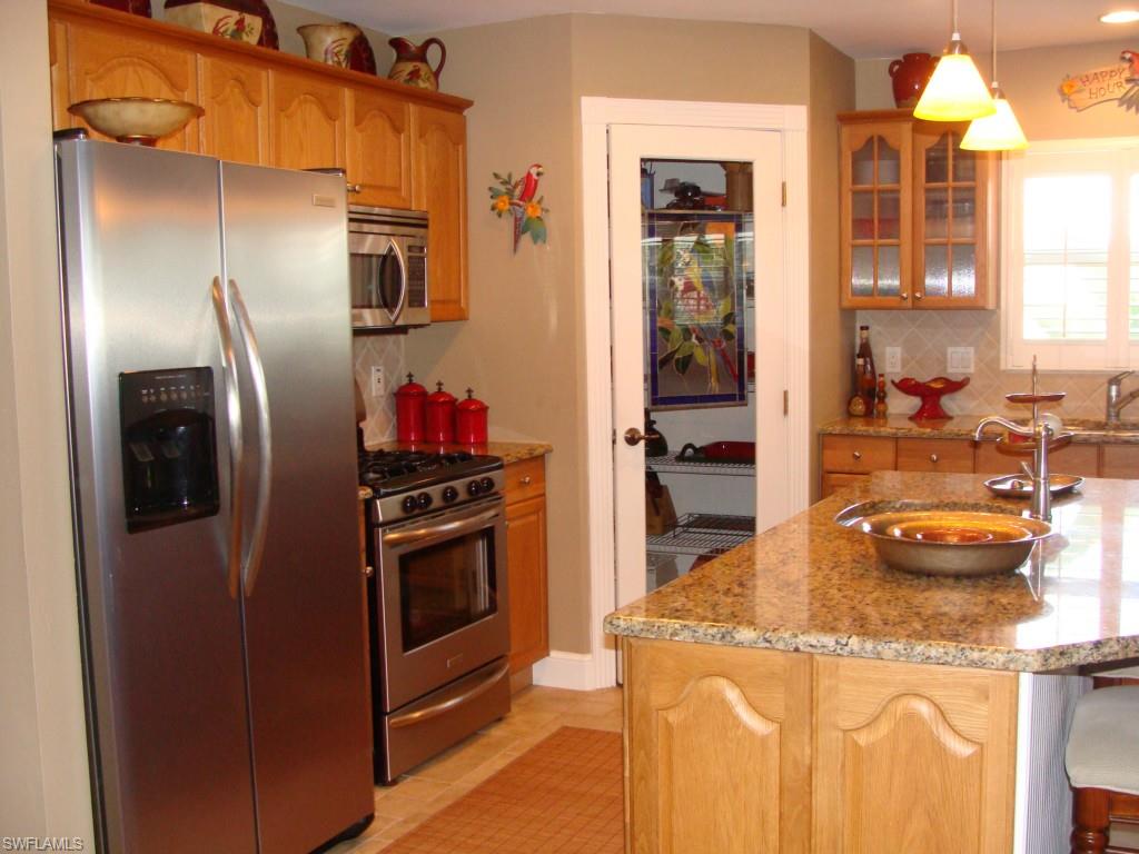 CAPTAINS COVE CONDO - Residential