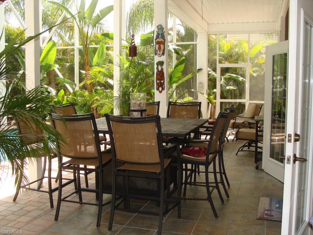 CAPTAINS COVE CONDO - Residential