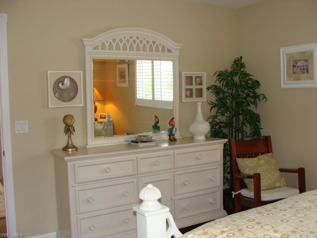 CAPTAINS COVE CONDO - Residential