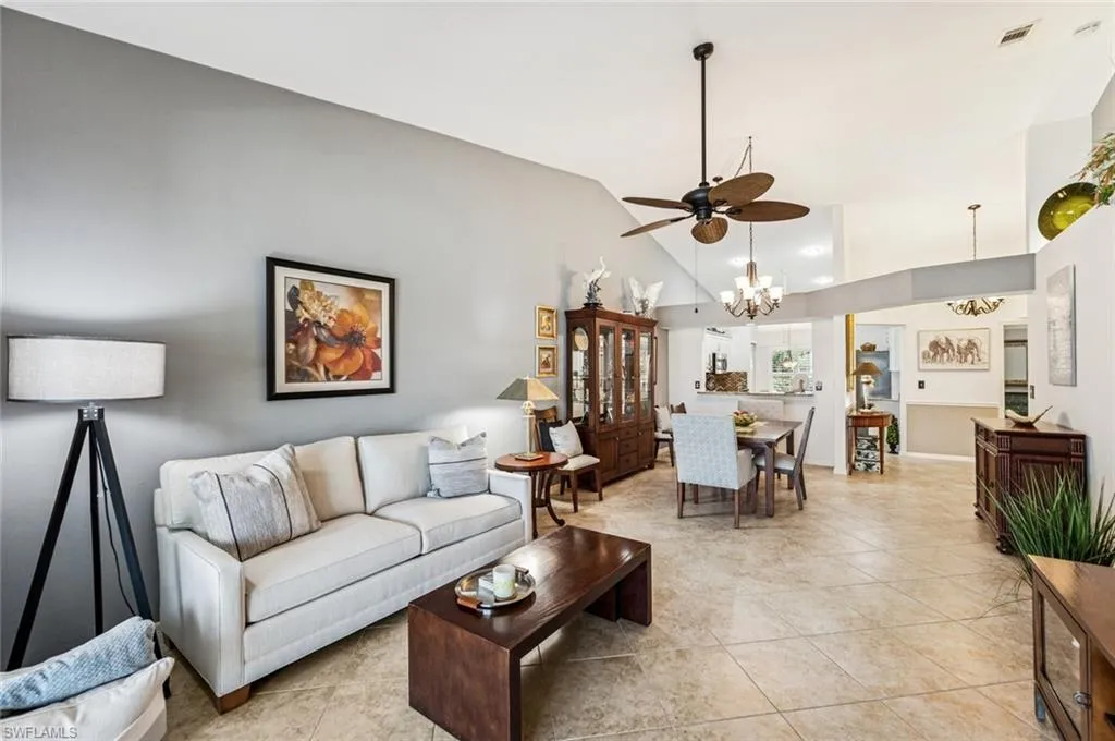 Naples, Florida 34112, United States, 3 Bedrooms Bedrooms, ,2 BathroomsBathrooms,Residential,Active,93134