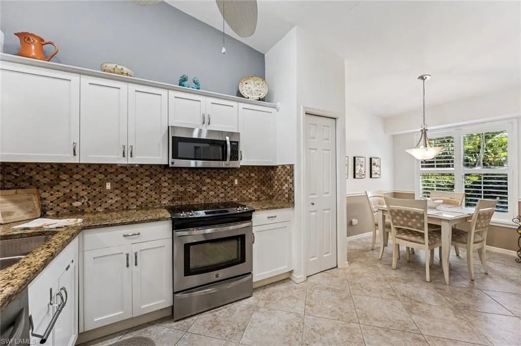 Naples, Florida 34112, United States, 3 Bedrooms Bedrooms, ,2 BathroomsBathrooms,Residential,Active,93134