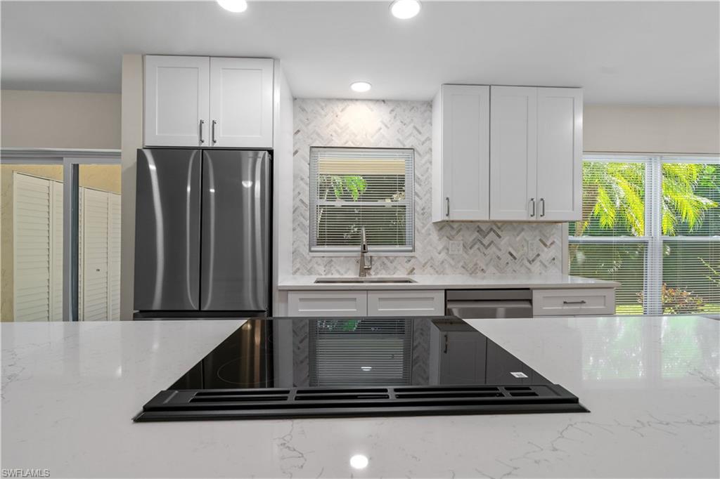 CLUB AT CRYSTAL LAKE CONDOMINIUM - Residential