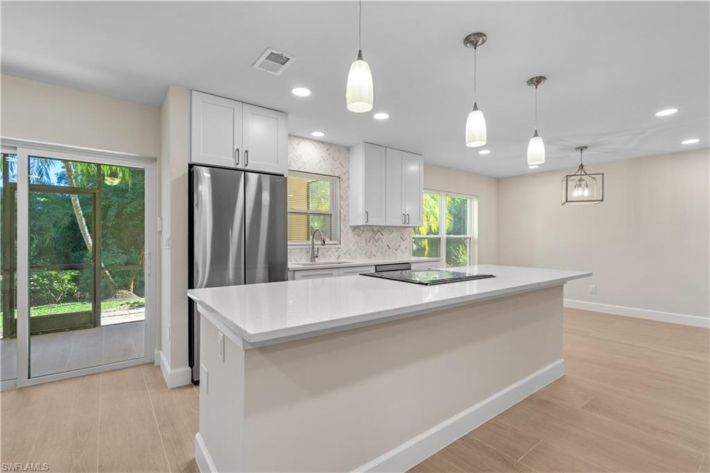 CLUB AT CRYSTAL LAKE CONDOMINIUM - Residential