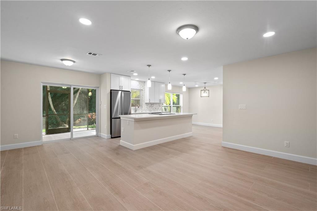 CLUB AT CRYSTAL LAKE CONDOMINIUM - Residential