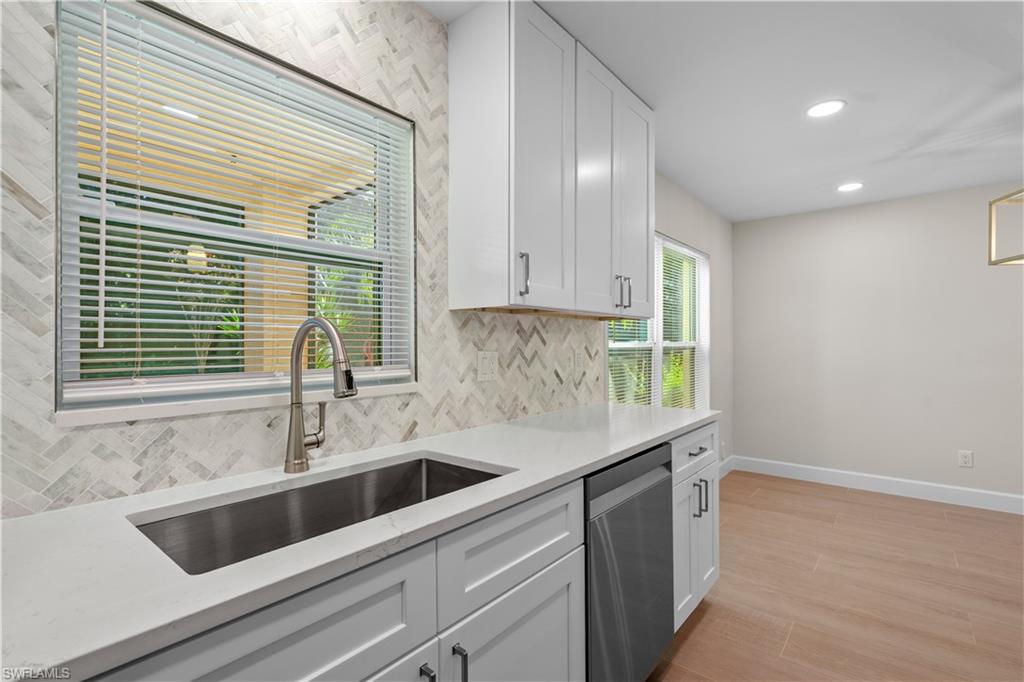 CLUB AT CRYSTAL LAKE CONDOMINIUM - Residential