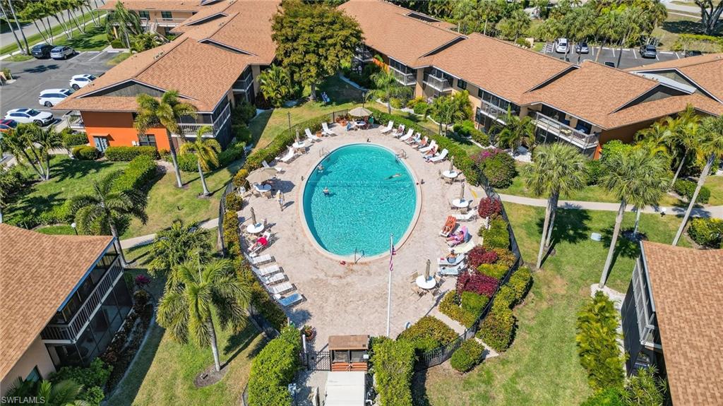 MARINER APTS MARCO ISLAND - Residential