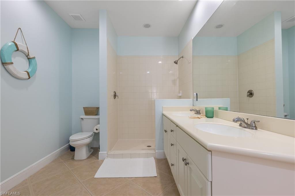 SWEETWATER BAY - Residential