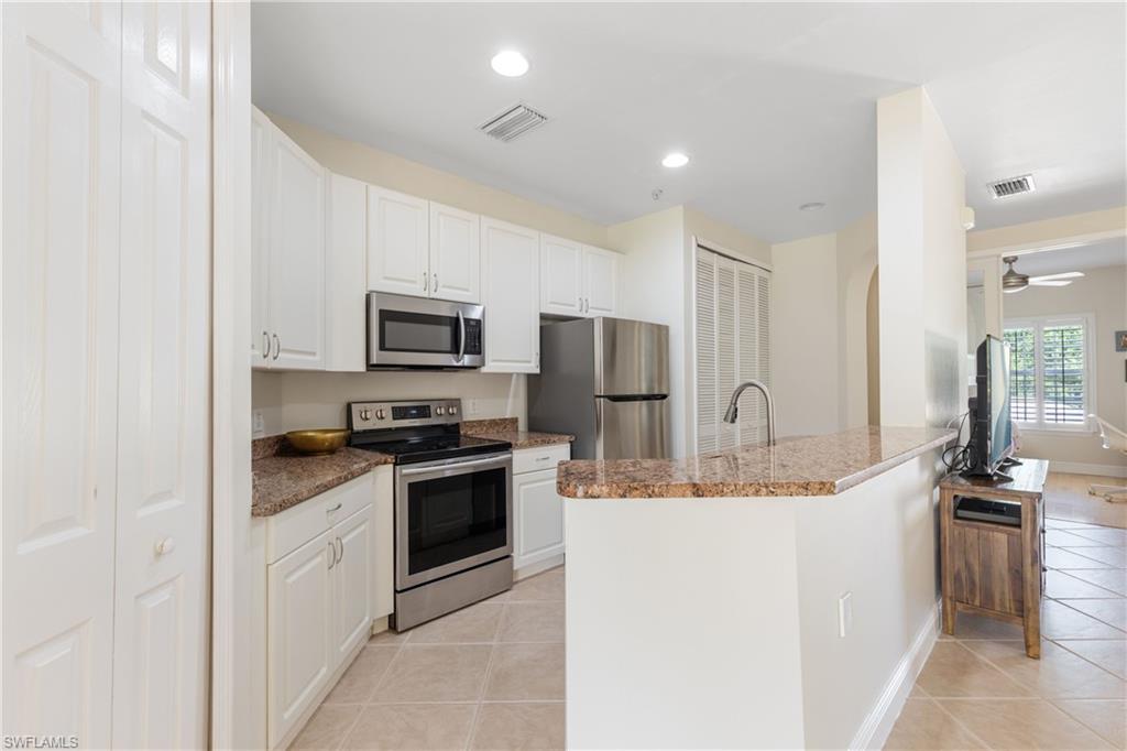 SWEETWATER BAY - Residential