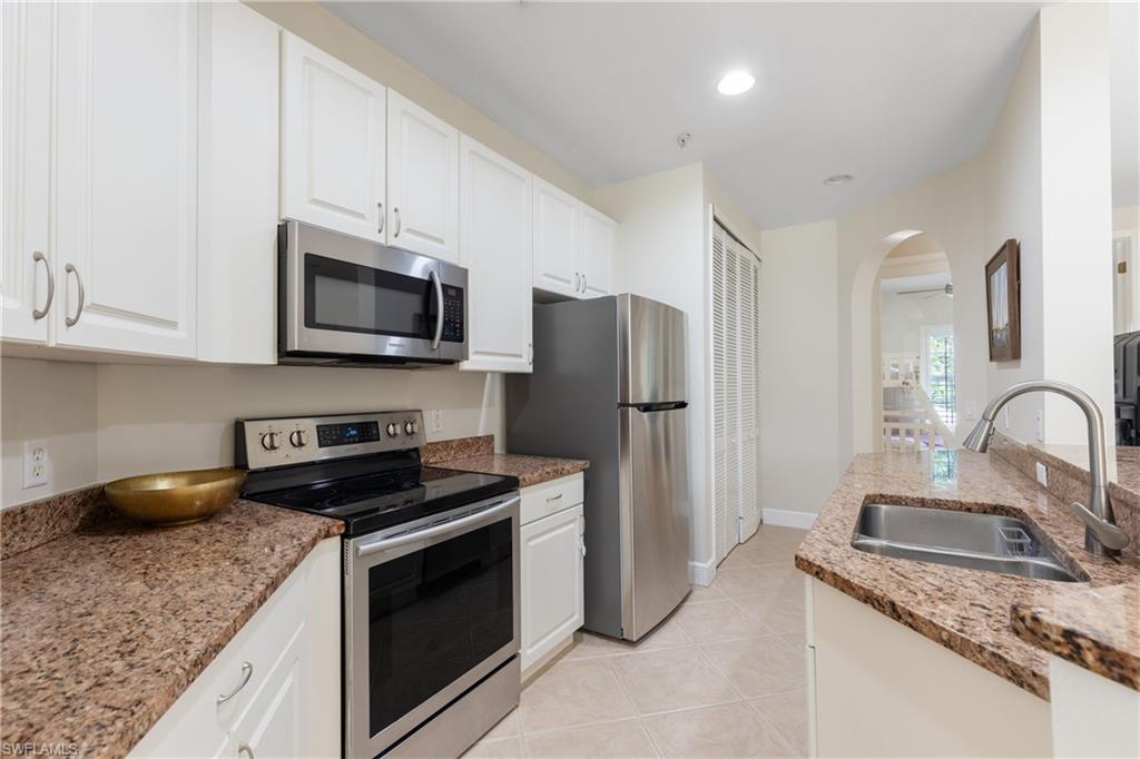 SWEETWATER BAY - Residential