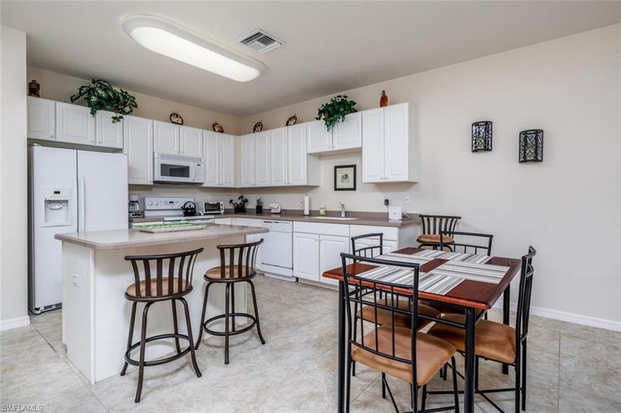 SELLER PURCHASED ANOTHER HOME & IS MOTIVATED TO SELL!!WELCOME TO REFLECTION KEY RESORT COMMUNITY; BEST PRICE FOR CONDO IN COMMUNITY!!!! WILL CONSIDER (ANY) REASONABLE OFFER!!!!! Bring your swim suite and and head to the pool. Reflection Keys community offers a place to escape the hustle and bustle of everyday life and an opportunity to experience a resort lifestyle!! A fantastic location, close to the beaches, restaurants, entertainment, and shopping. Reflection Key is a very active community, you'll come to LOVE your neighbors. This home is FURNISHED, located on the first floor and offers 2 bedrooms and a den, along with 2 bathrooms. Flooring has tile throughout the living area. Amenities in the community include PICKLEBALL, community pool, hot tub, tennis courts, play area, clubhouse, exercise room, billiards room, and library. There is also gated access to Lakes Park with walking and bike trails, events throughout the year, a children's train, and boat and bike rentals. ACTIVITIES ALL YEAR LONG!!!!!
HIGHLY MOTIVATED SELLER!!!