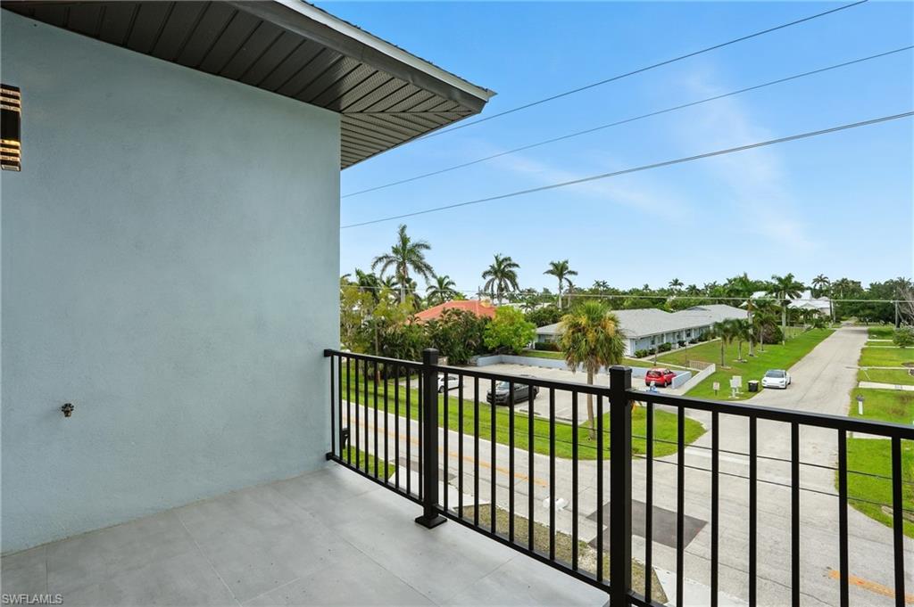 PORT CHARLOTTE - Residential