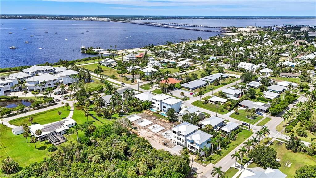 PORT CHARLOTTE - Residential