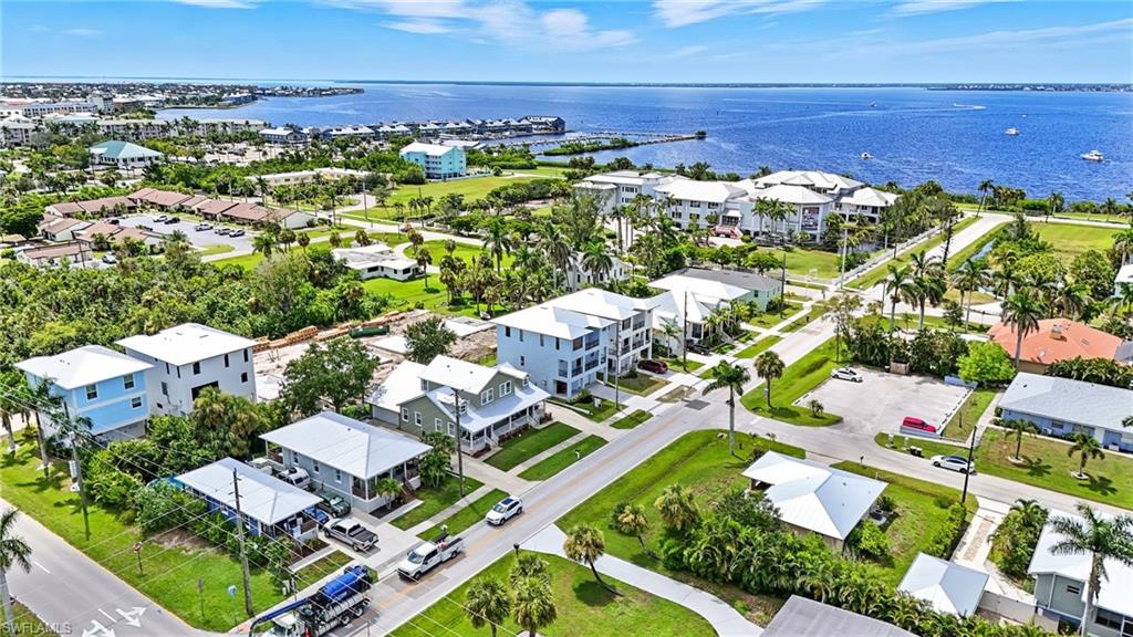 PORT CHARLOTTE - Residential