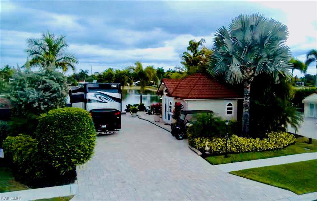 PELICAN LAKE RV RESORT - Land