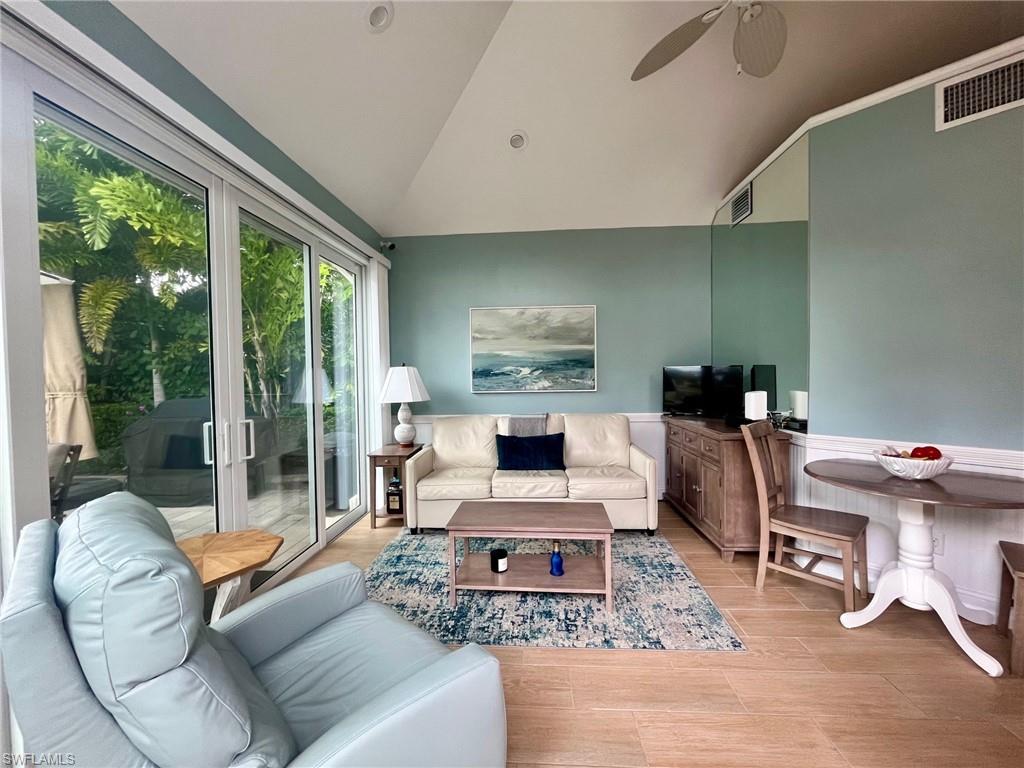 PELICAN LAKE RV RESORT - Land