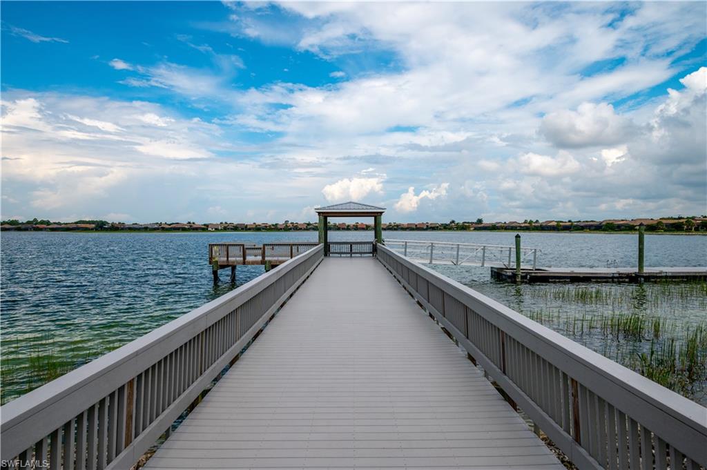 CORKSCREW SHORES - Residential