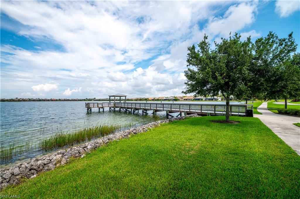 CORKSCREW SHORES - Residential