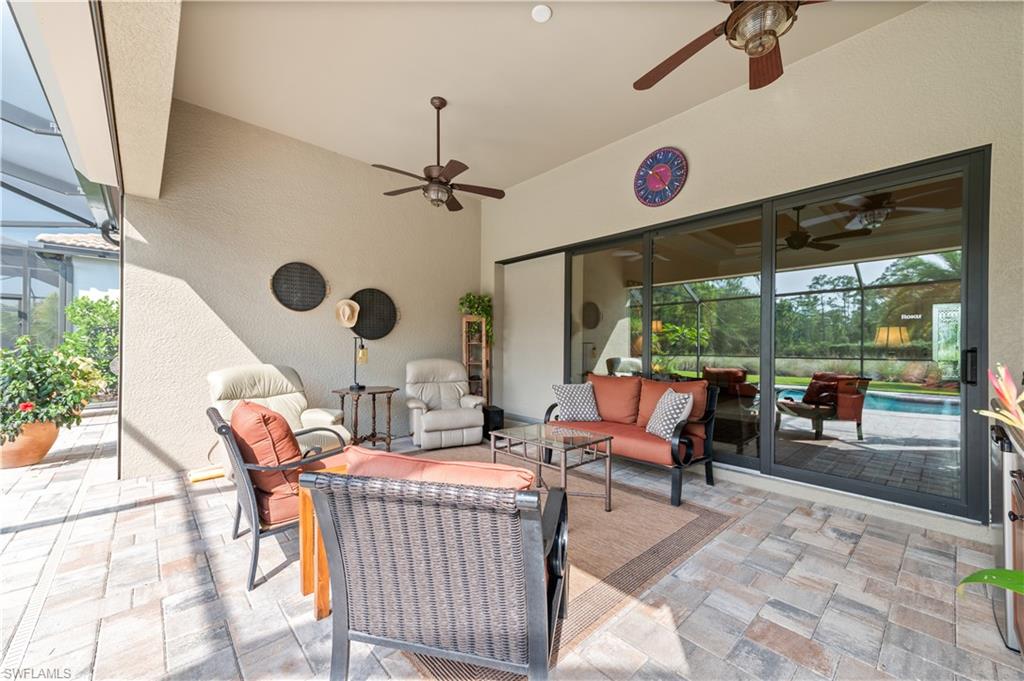 CORKSCREW SHORES - Residential