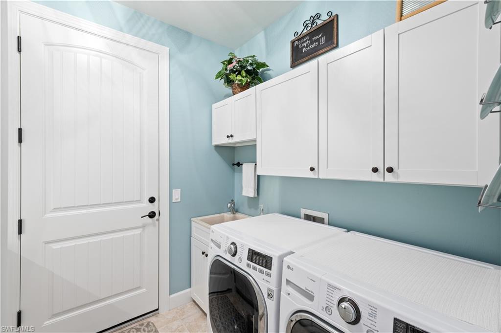 CORKSCREW SHORES - Residential