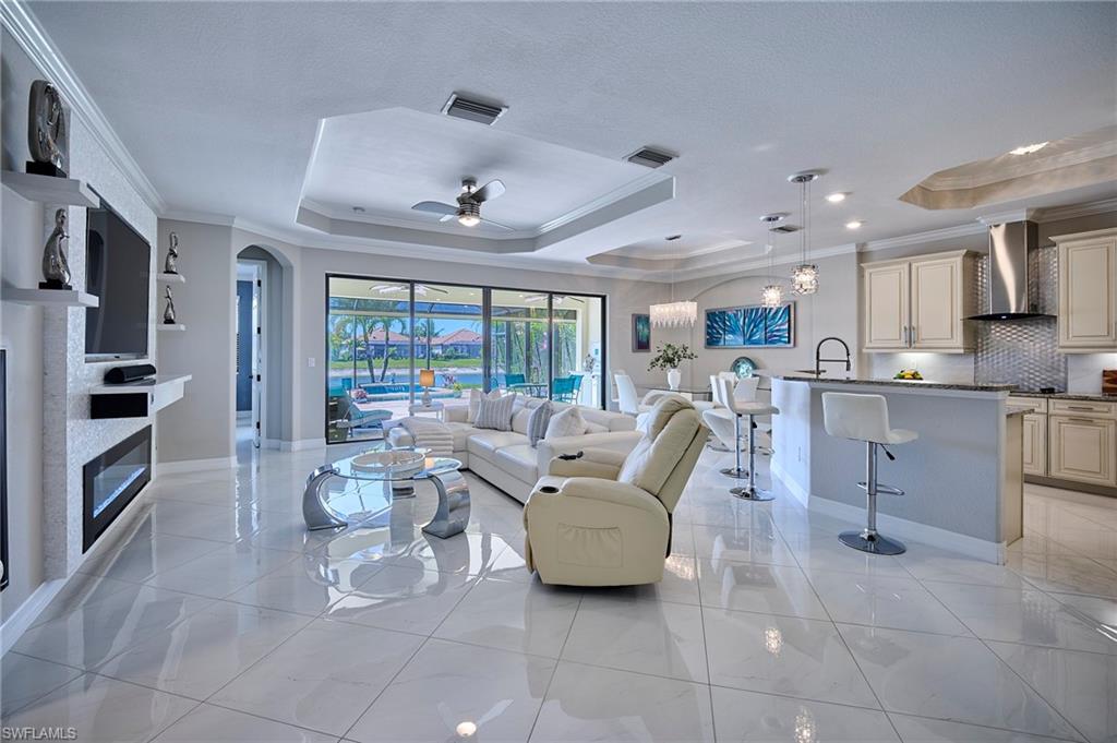 BONITA NATIONAL GOLF AND COUNTRY CLUB - Residential