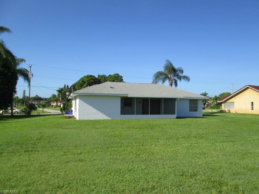 COUNTRY CLUB ESTATES - Residential