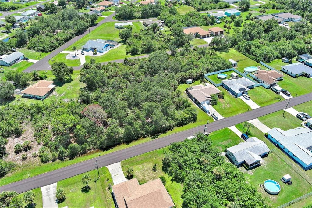 EAST ENGLEWOOD - Land