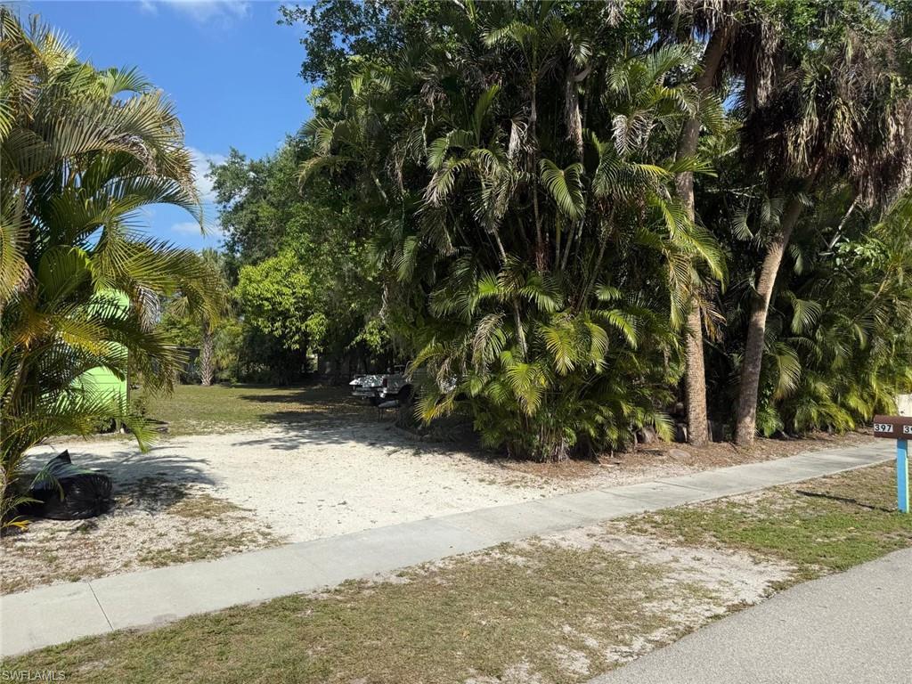 RUSSELL PARK ANEX - Land