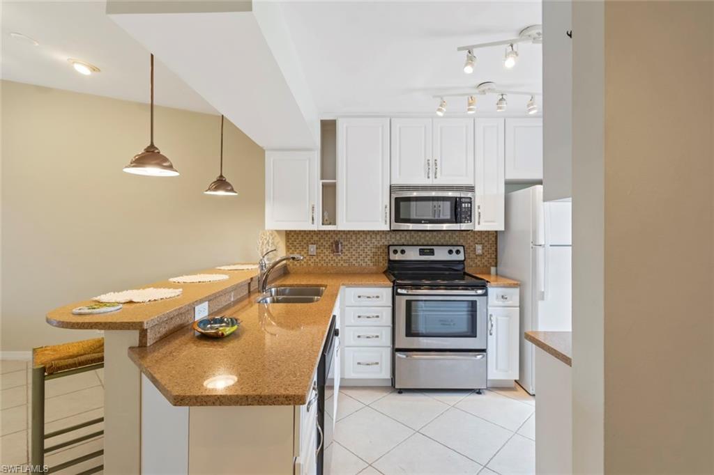 MAINSAIL - Residential