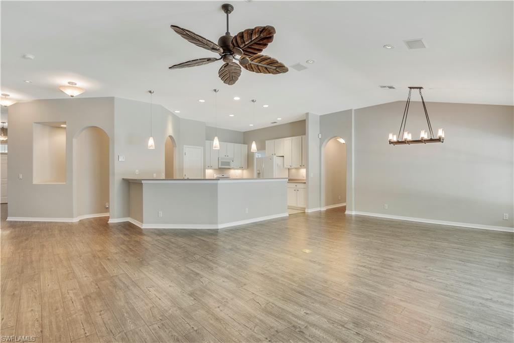 MEADOWBROOK - Residential