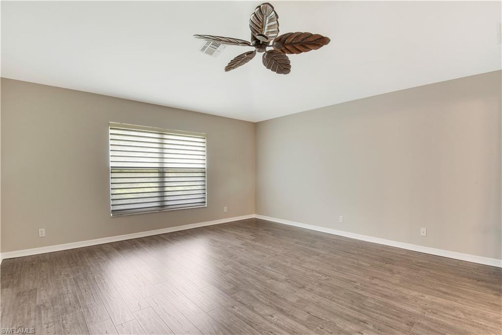 MEADOWBROOK - Residential