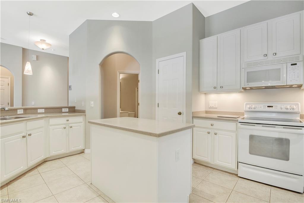 MEADOWBROOK - Residential