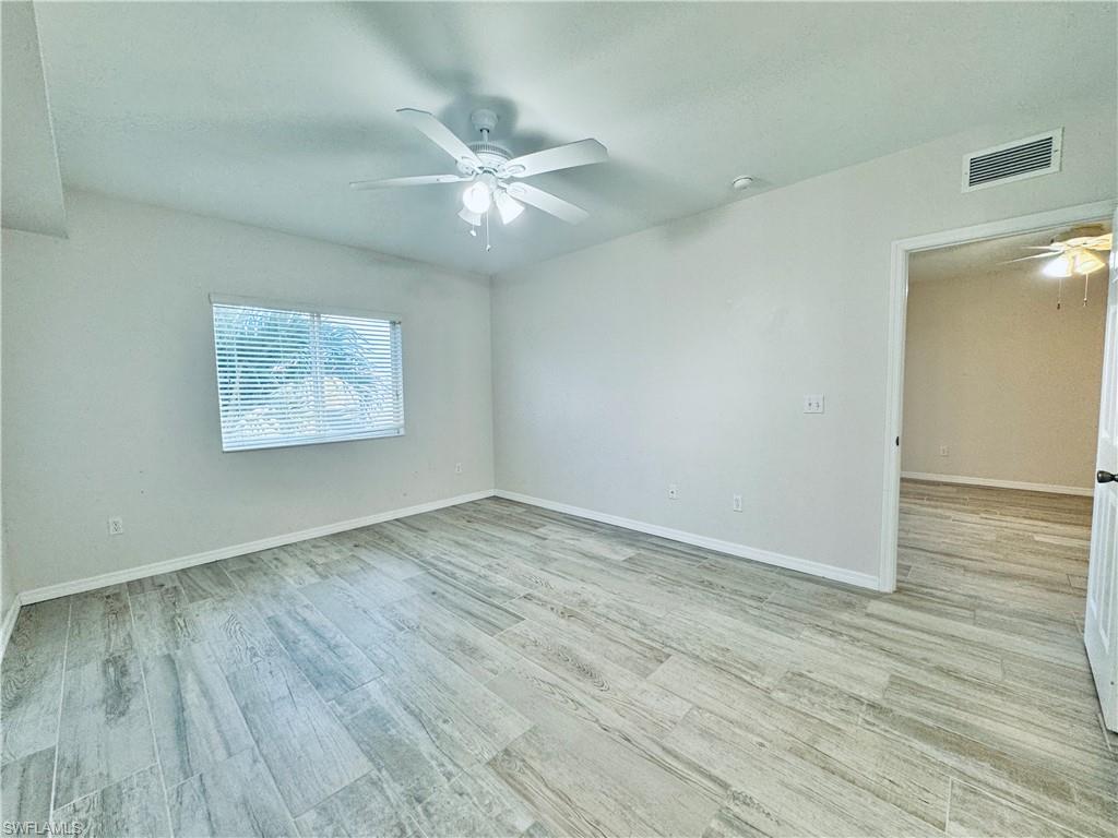 LAKESIDE HIDEAWAY - Residential Lease