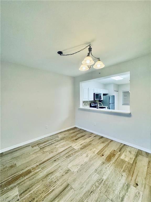 LAKESIDE HIDEAWAY - Residential Lease