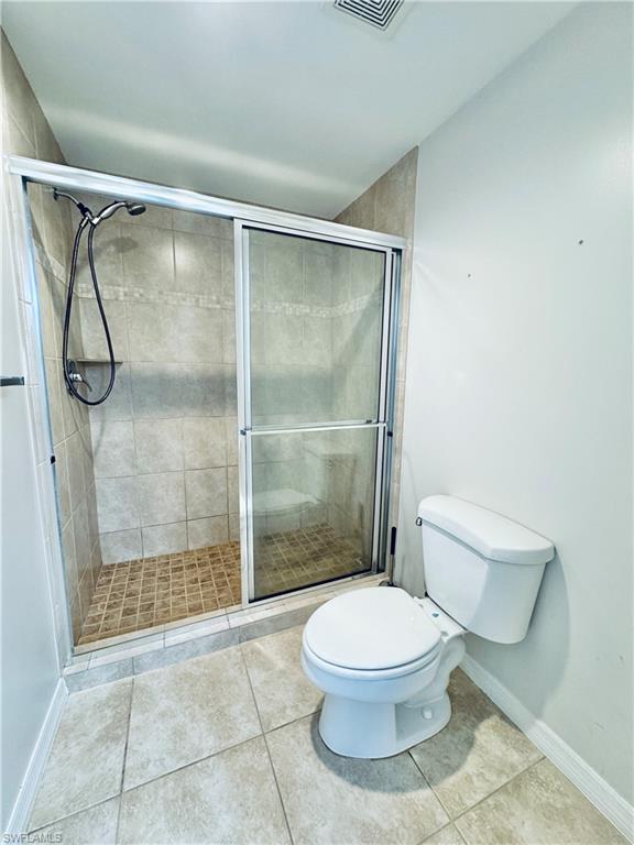 LAKESIDE HIDEAWAY - Residential Lease