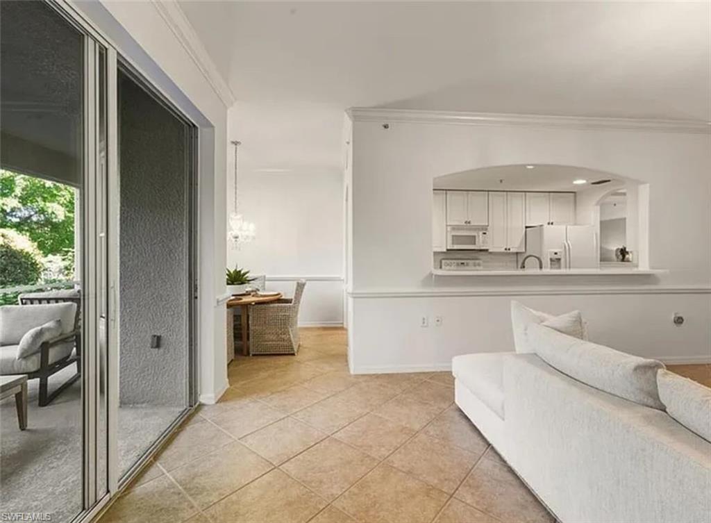 EAGLE COVE - Residential Lease