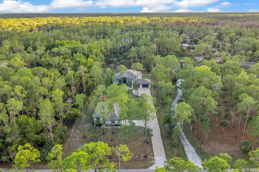 COLLIER WOODS - Residential