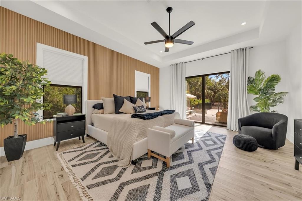 COLLIER WOODS - Residential