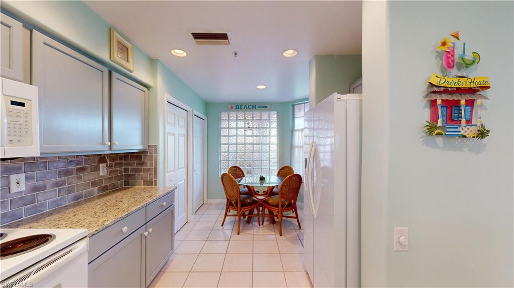 SOUTHMONT COVE - Residential