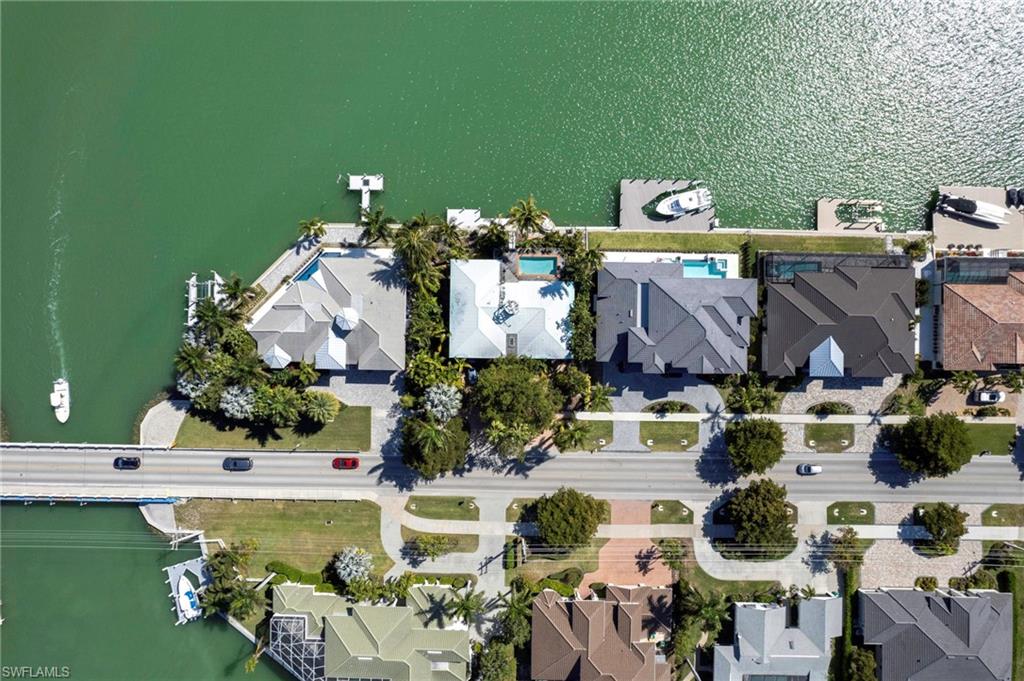 MARCO BEACH - Residential