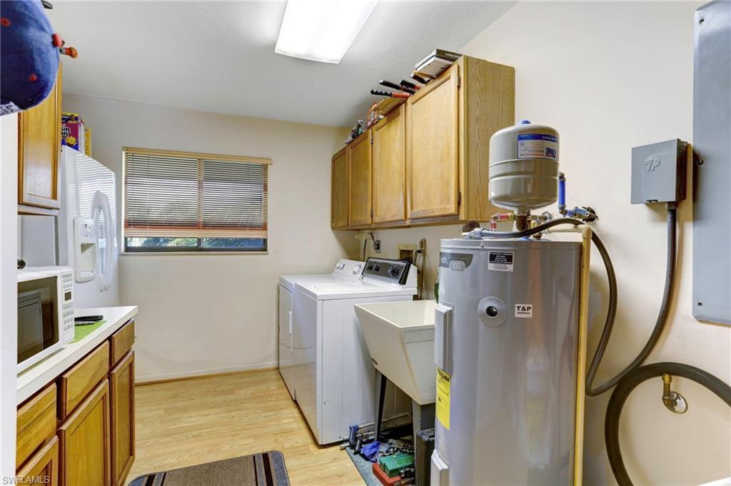 MARCO BEACH - Residential