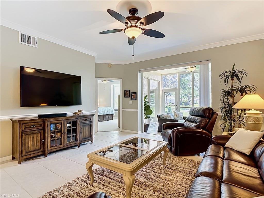 OLDE HICKORY GOLF & COUNTRY CLUB - Residential