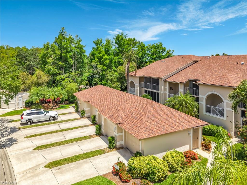 OLDE HICKORY GOLF & COUNTRY CLUB - Residential