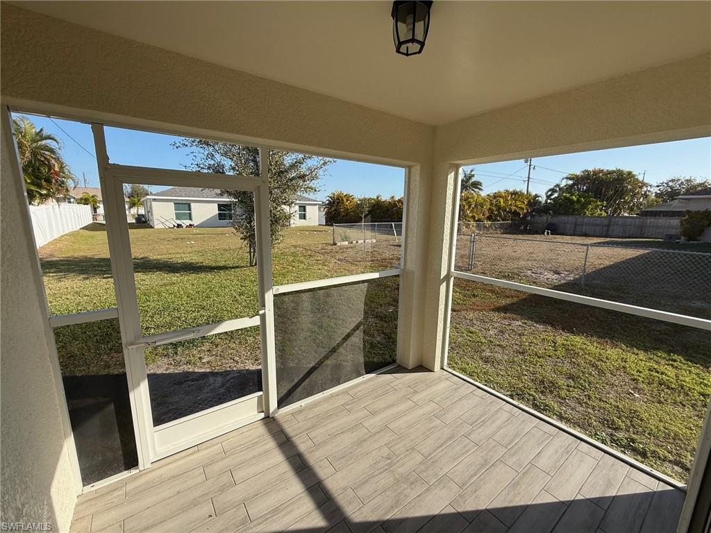 CAPE CORAL - Residential