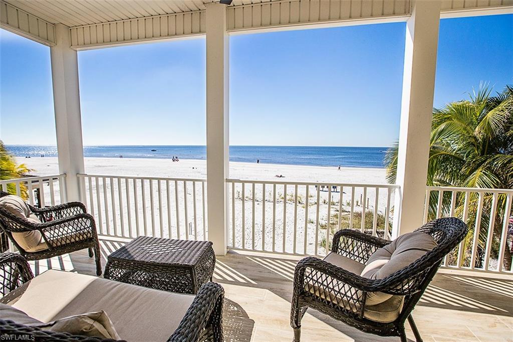 CRESCENT BEACH - Residential