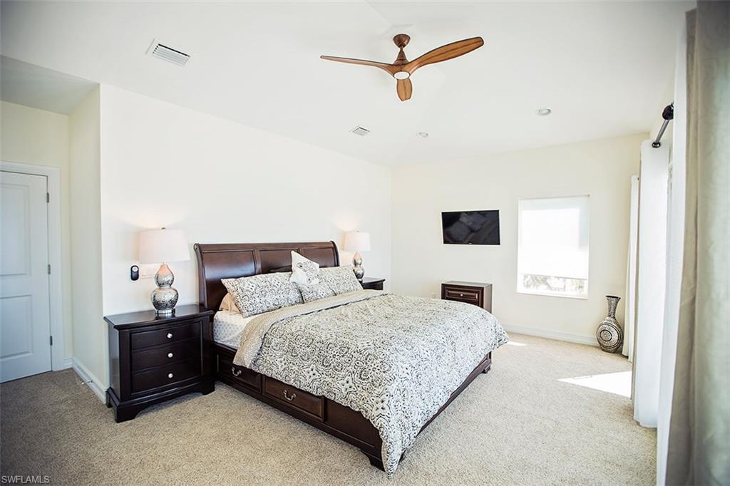 CRESCENT BEACH - Residential