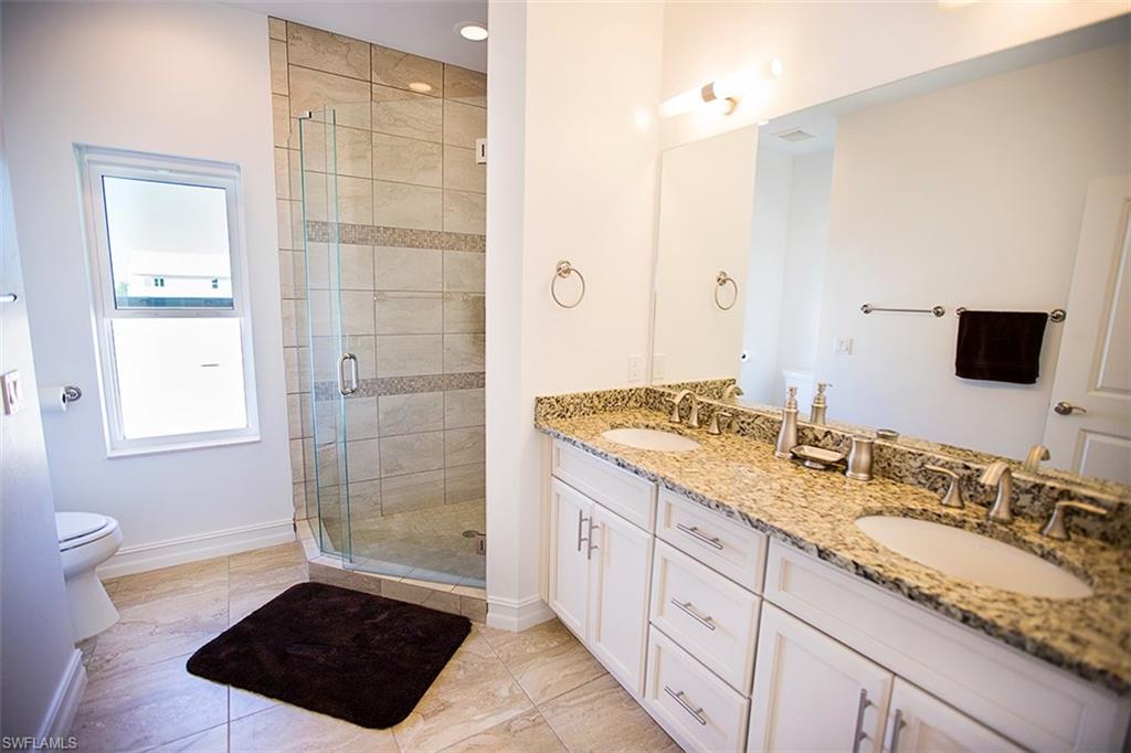 CRESCENT BEACH - Residential