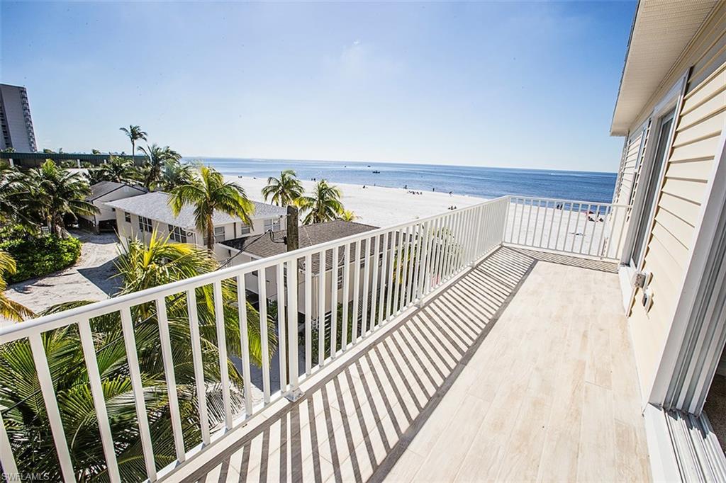 CRESCENT BEACH - Residential