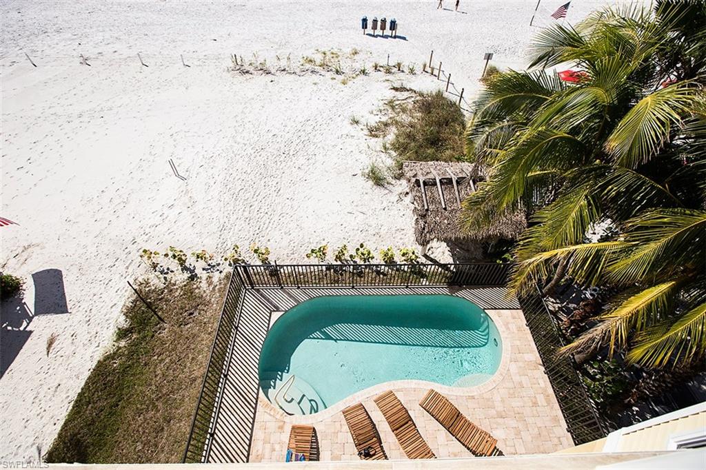 CRESCENT BEACH - Residential