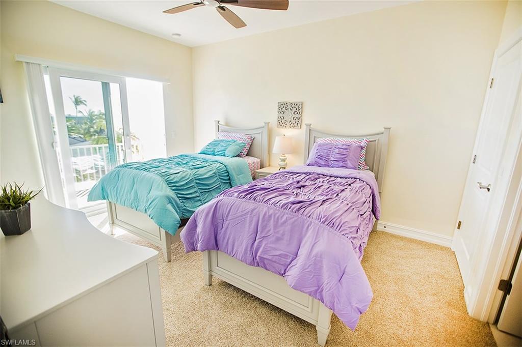 CRESCENT BEACH - Residential