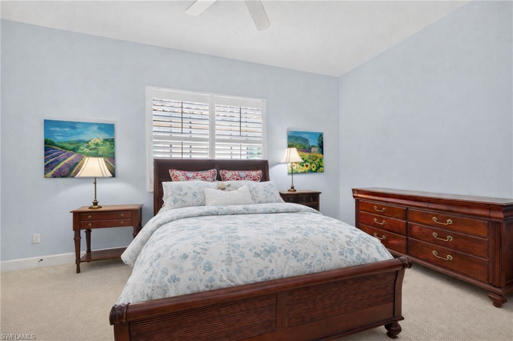 CROWN COLONY - Residential